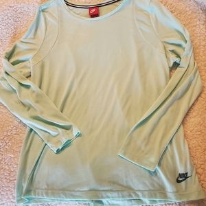 Nike long sleeve shirt
